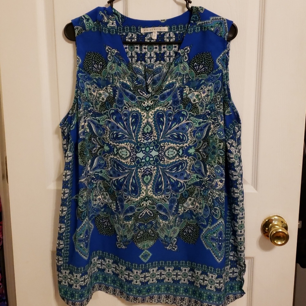 Violet + Claire tunic top lightweight 1x